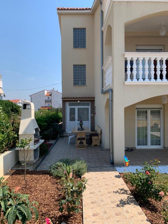 Apartments Mirela Vodice Buitenkant foto